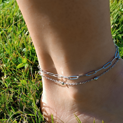 Spring chain