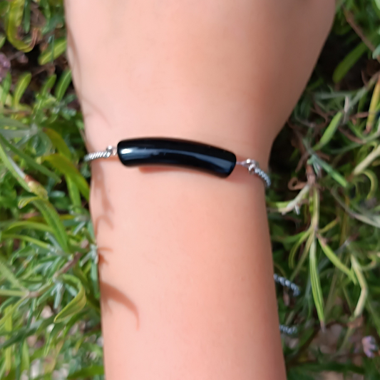Deep Black Curve